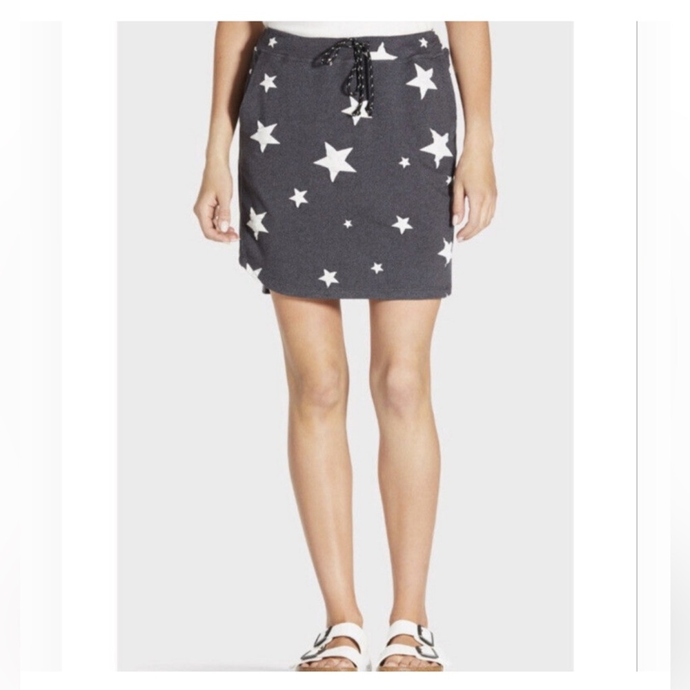 Sundry Star Print Mini Skirt